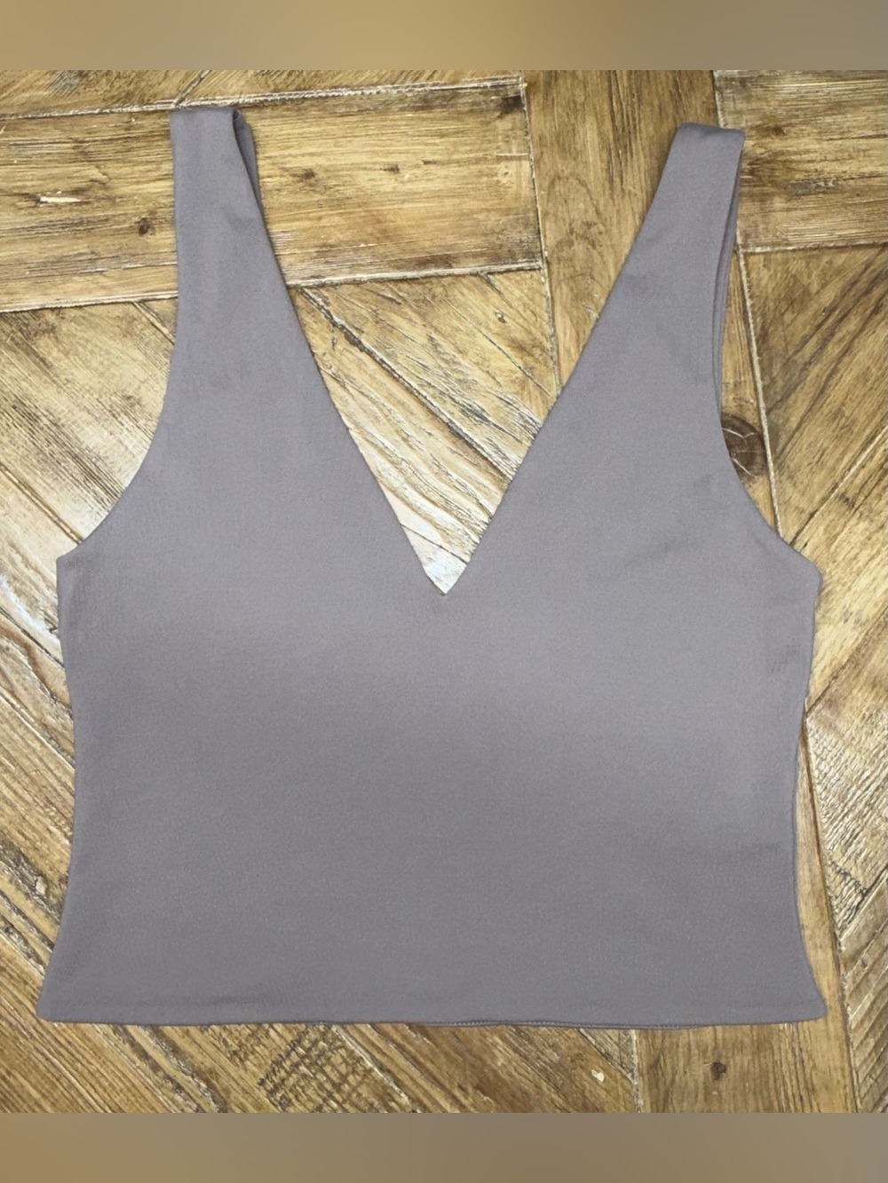 Aritzia Babaton Sculpt Knit V-Neck Tank Top Taupe Brown Size Medium